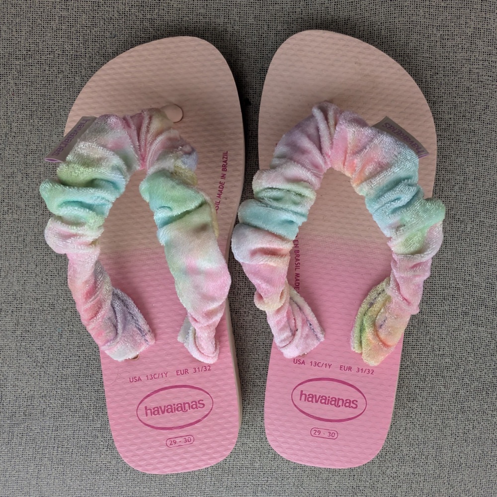 Havaianas Pastel Tie-Dye Flip Flops